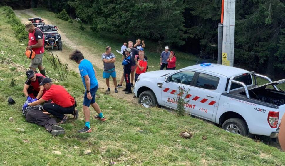 Un turist ajuns în comă la spital, după ce a căzut din telescaun în staţiunea Parâng, a murit