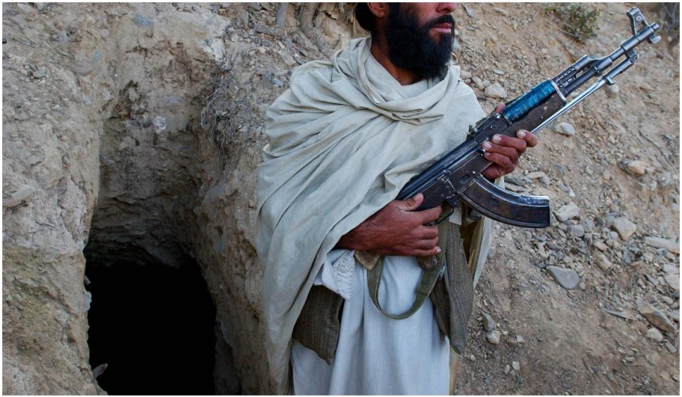 Al Qaeda îi felicită pe talibani pentru ocuparea Afganistanului