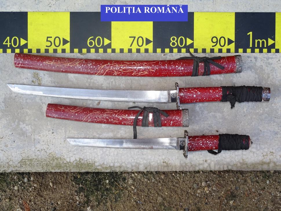 Asasinat plănuit pe Facebook. Bărbatul din Argeș, care amenința cu pistolul, a fost lăsat liber 722831