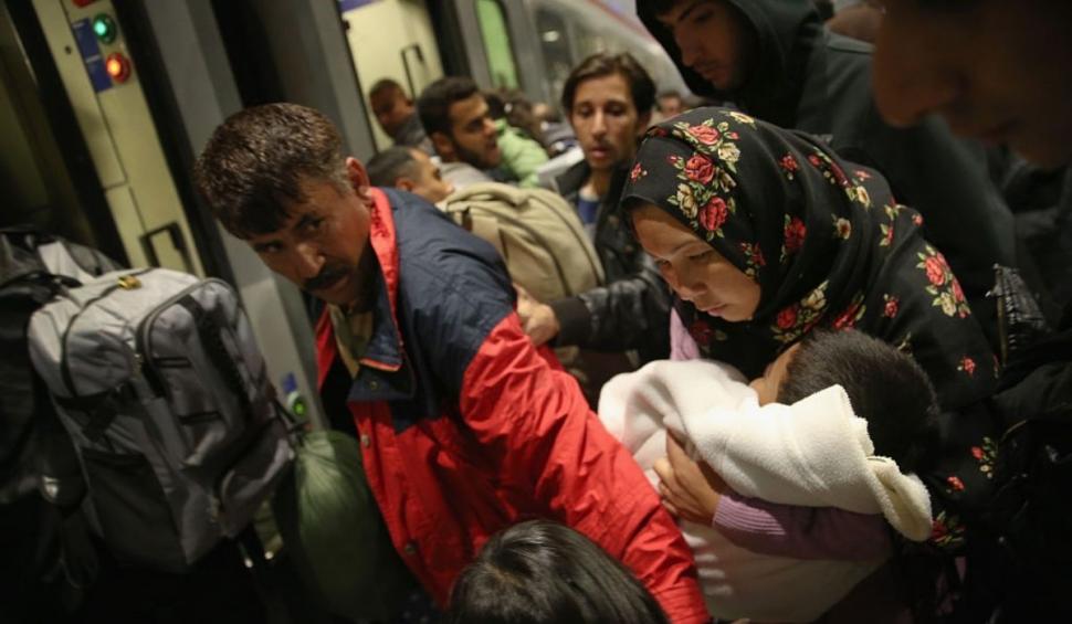 Europa se teme de un nou val de imigranți după dezastrul din Afganistan. Grecia este prima țară care a intrat în alertă 722830