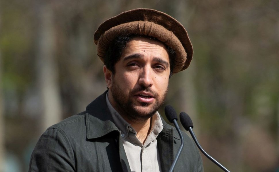 El este bărbatul care anunță constiuirea rezistenței armate anti-talibani în Valea Panjshir. Este fiul unui celebru combatant anti-sovietic