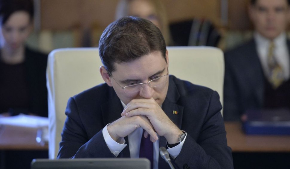 Victor Negrescu: "Guvernanții nu sunt capabili să gândească o strategie pentru atragerea avansului din PNRR"