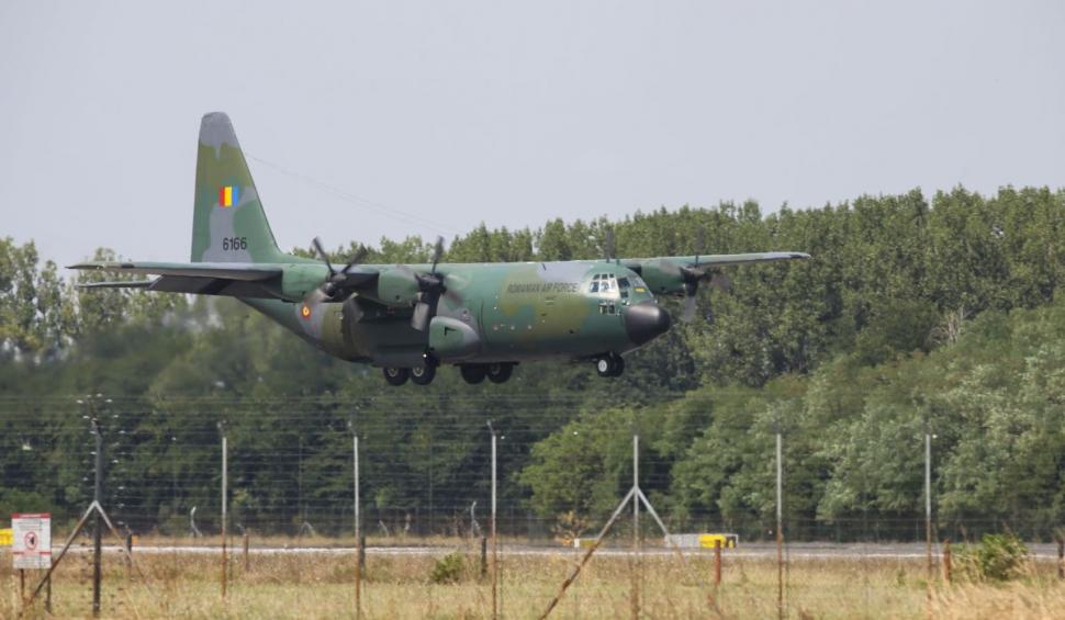 Românii evacuaţi din infernul din Afganistan s-au întors acasă 723141