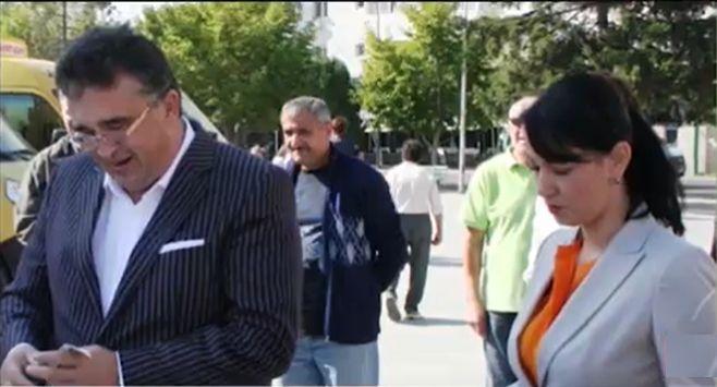 Fostul baron PSD de Vrancea, Marian Oprişan, se însoară a doua oară. Mireasa este mai tânără cu 20 de ani ca el 723199