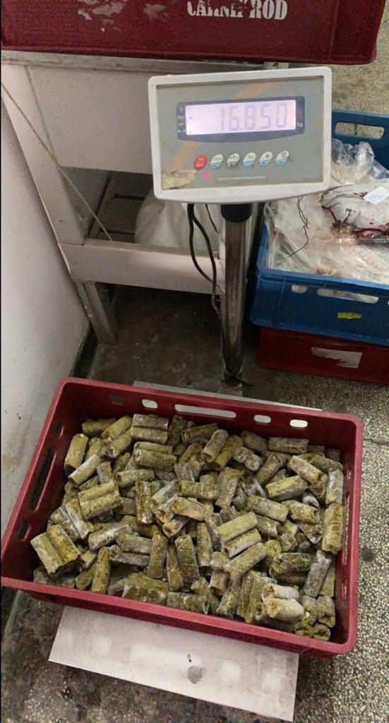 Alimente expirate de șapte ani la un hotel din Delta Dunării  723356