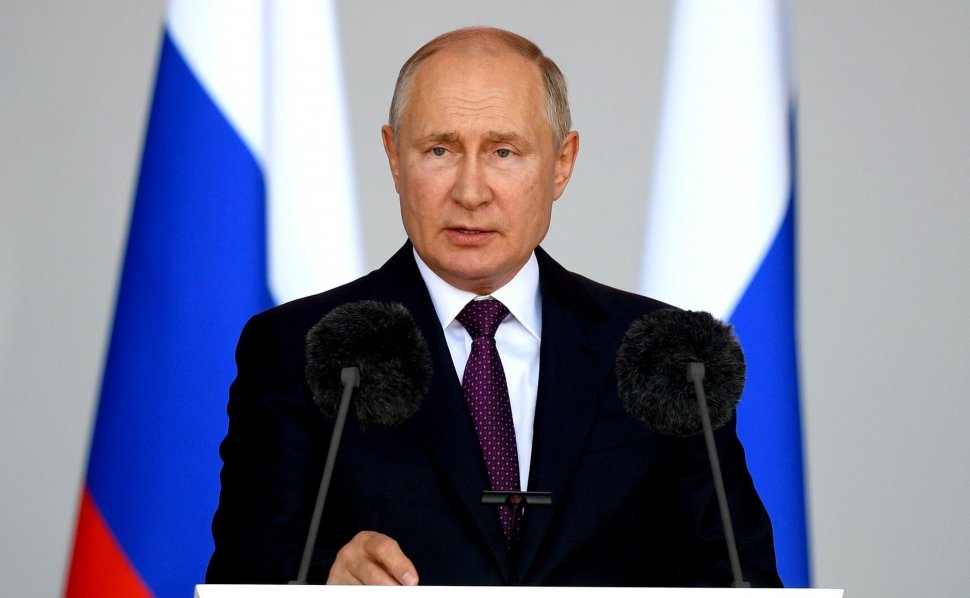 Vladimir Putin nu intenționează să implice Rusia în afacerile interne din Afganistan: „Am învăţat lecţiile necesare"