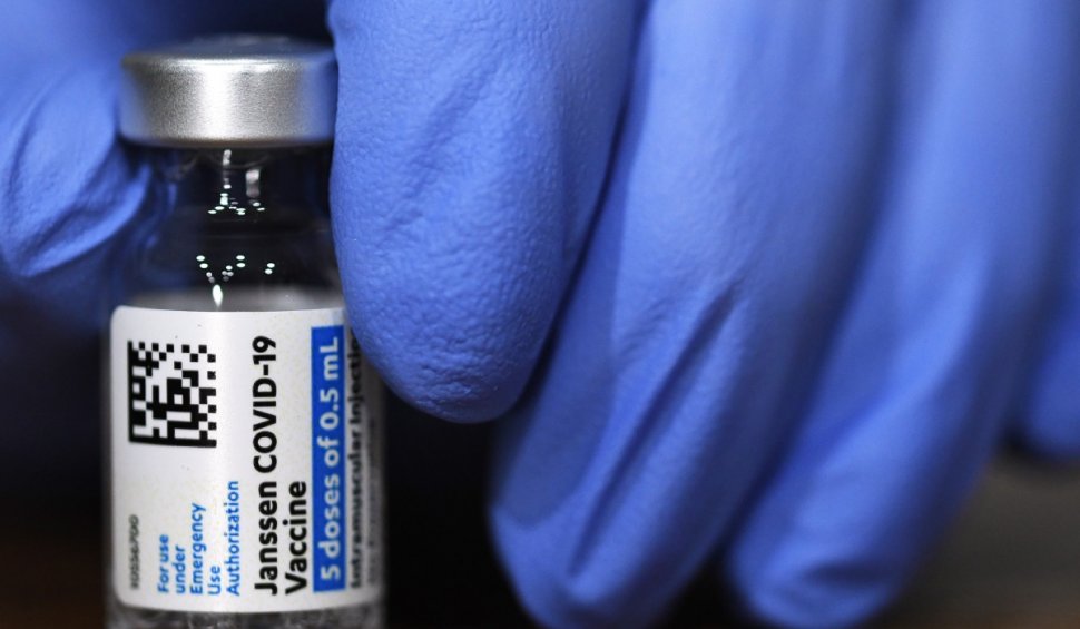 Rapelul vaccinului Johnson & Johnson crește de nouă ori cantitatea de anticorpi, anunță compania producătoare