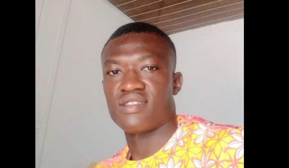 Capul unui adolescent a fost găsit în frigiderul fostului fotbalist Richard Gyamfi. Părți ale altor două cadavre au fost găsite în același loc 723842