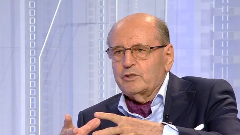 Prof. Constantin Dulcan: ”Ne trezim cu tumori și nu știm de unde au venit!” Cele 3 prafuri otrăvitoare