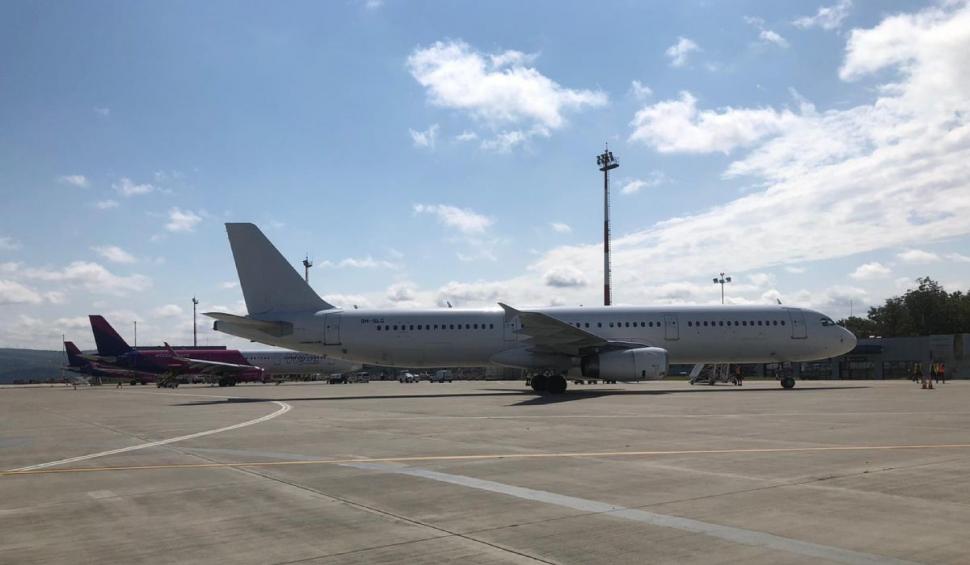 Plan roşu de intervenţie pe aeroportul din Iaşi, după ce sistemul de navigaţie al unui avion s-a stricat la aterizare 724414