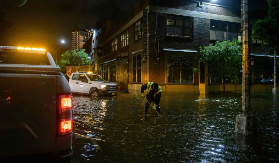 Coșmar la New York, după inundațiile aduse de furtuna Ida. Va dura zile până când situația va reveni la normal 725046