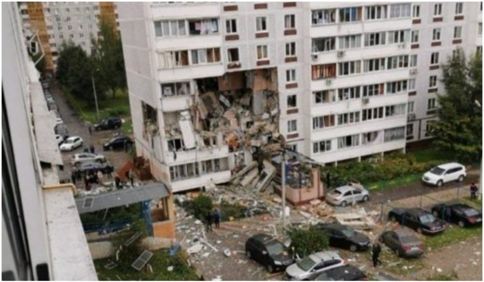 Explozie soldată cu doi morți într-un bloc de lângă Moscova