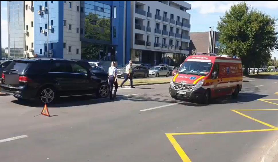 Femeie, accidentată grav de un şofer de 18 ani pe o trecere de pietoni din Constanţa 725938