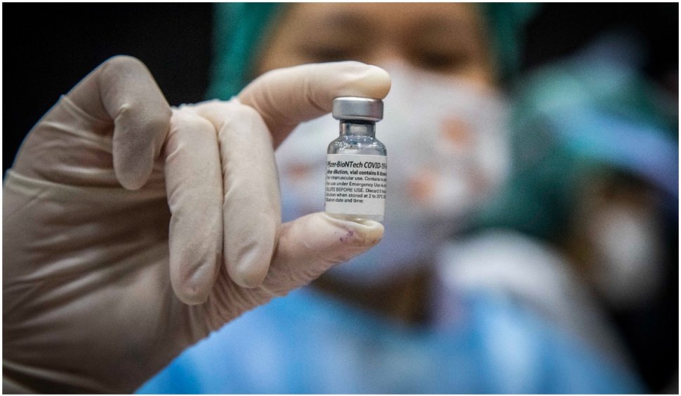 Italia începe vaccinarea populaţiei cu a treia doză anti-COVID