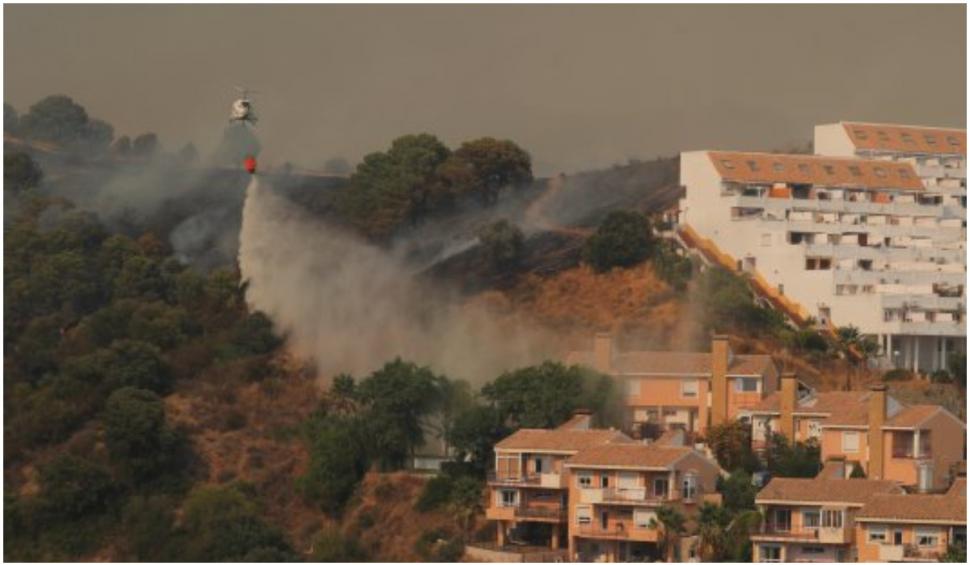 Incendiile fac ravagii în sudul Spaniei: 1 pompier a murit și 1.000 de oameni au fost evacuați 726262
