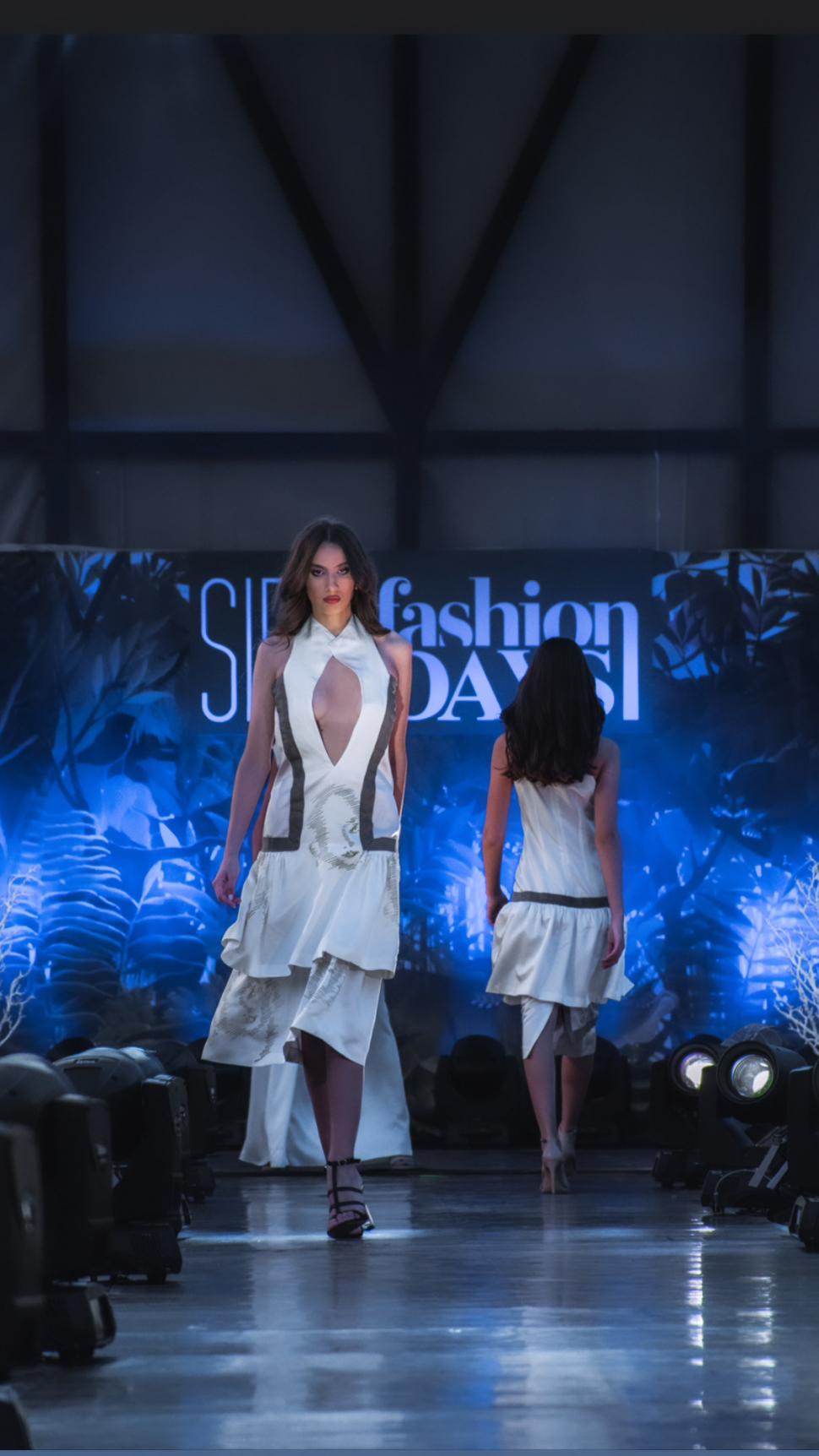 O româncă de 16 ani uimește lumea modei. Janine Minea, noua vedetă a podiumului 726280