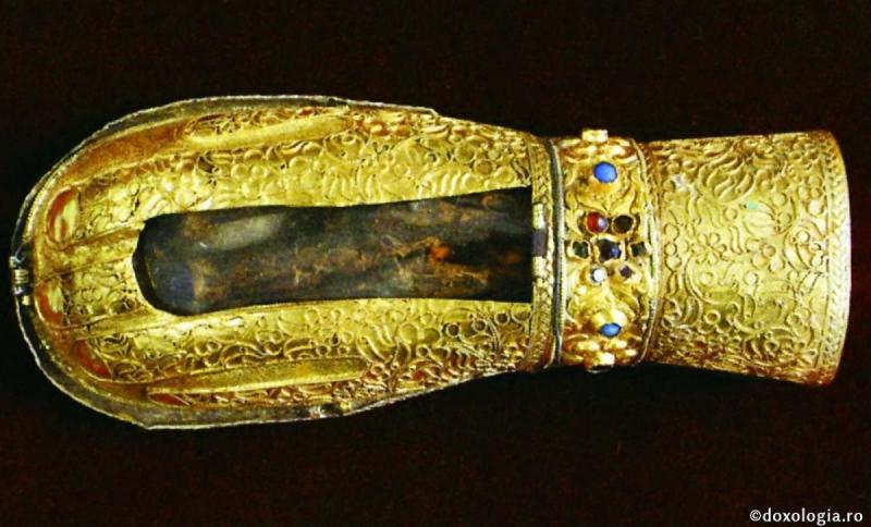Veste uriașă pentru credincioșii ortodocși: "Mâna Stângă a Sfintei Maria Magdalena" este adusă în România de la Athos 726431