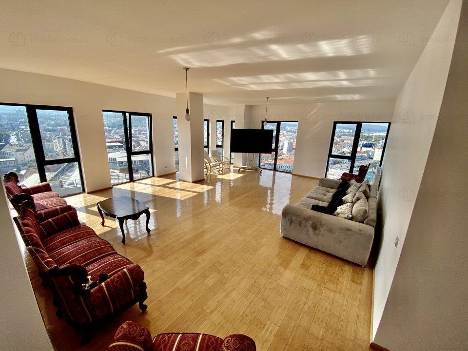 Apartament "unicat" în Cluj, scos la vânzare cu aproape 2,5 milioane de euro. De două ori mai scump decât un castel în Austria 727154