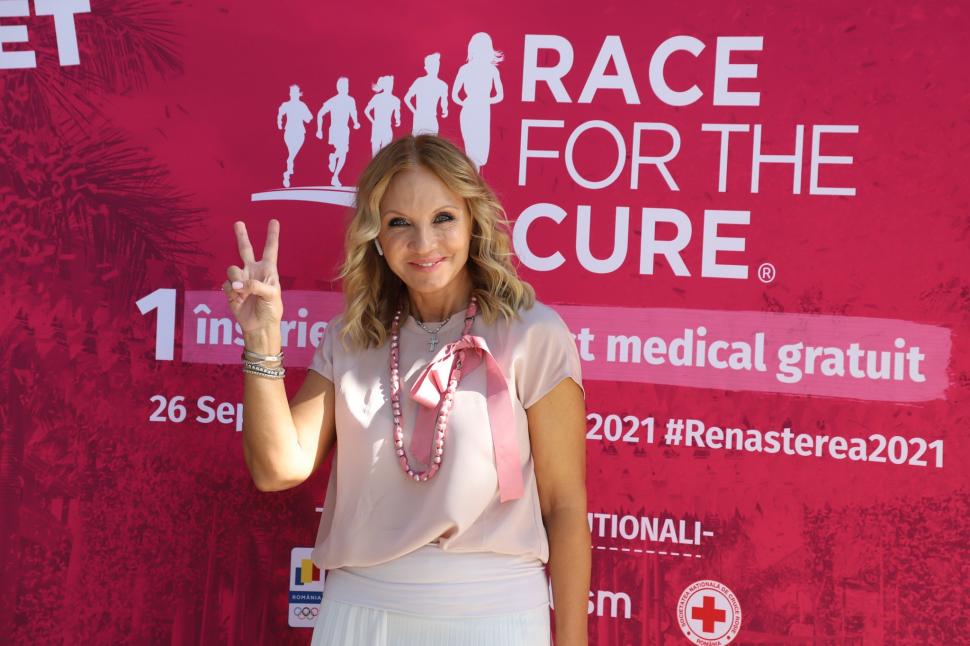 Cele mai influente femei din România participă la cursa caritabilă Race for The Cure, pentru susţinerea luptei împotriva cancerului de sân 727169
