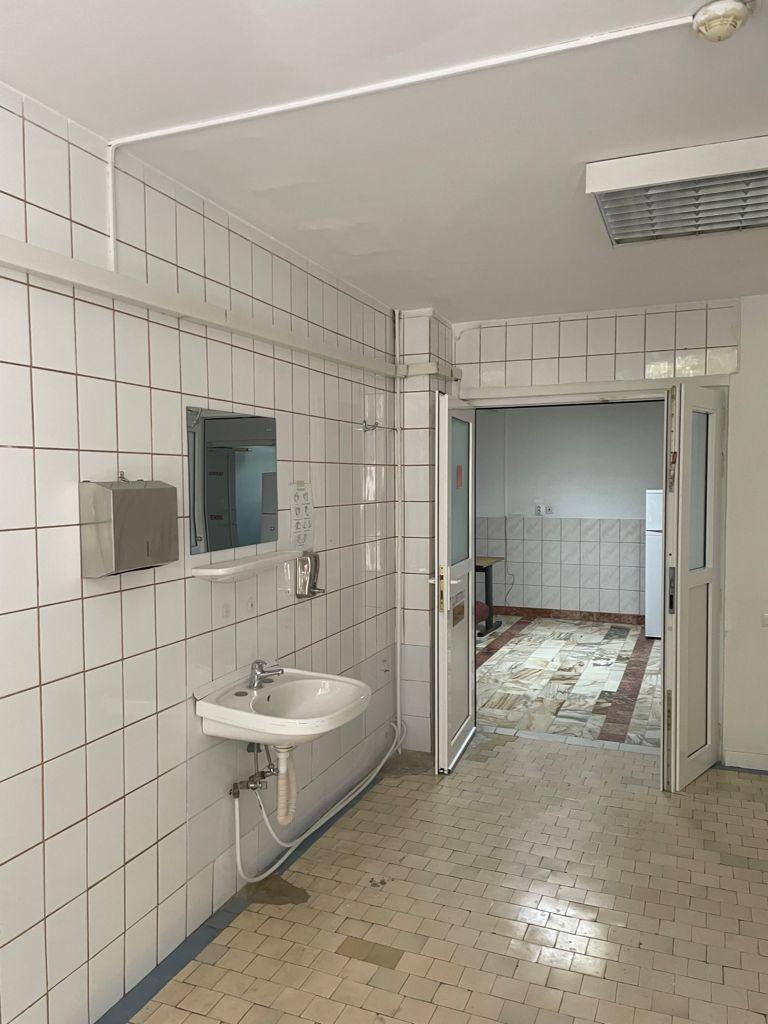 Secție renovată complet  în cadrul Spitalului Clinic Polizu. Investiția totală a fost de 560.000 de euro  727006