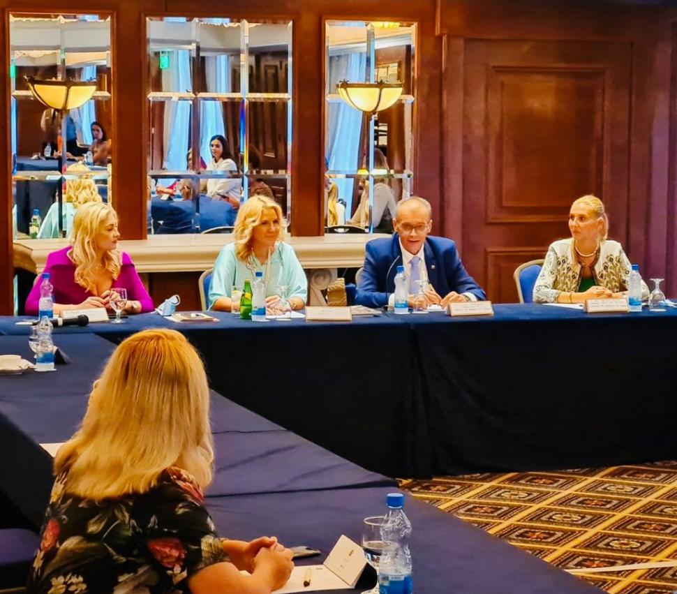 Succes răsunător al Confederației Naționale pentru Antreprenoriat Feminin, la prima misiune economică în străinătate 727247