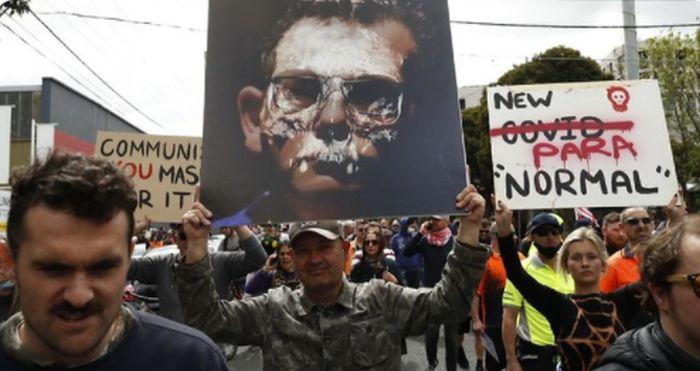 Arestări masive în Australia, după ce protestatarii anti-lockdown s-au ciocnit cu polițiștii 727420