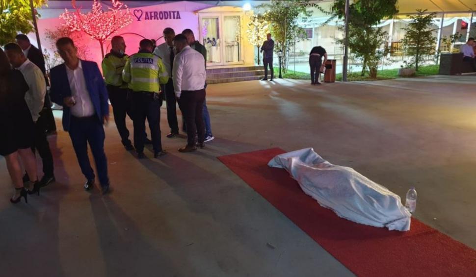 Un bărbat a murit la o nuntă din Piteşti, sub privirile îngrozite ale invitaţilor 727482