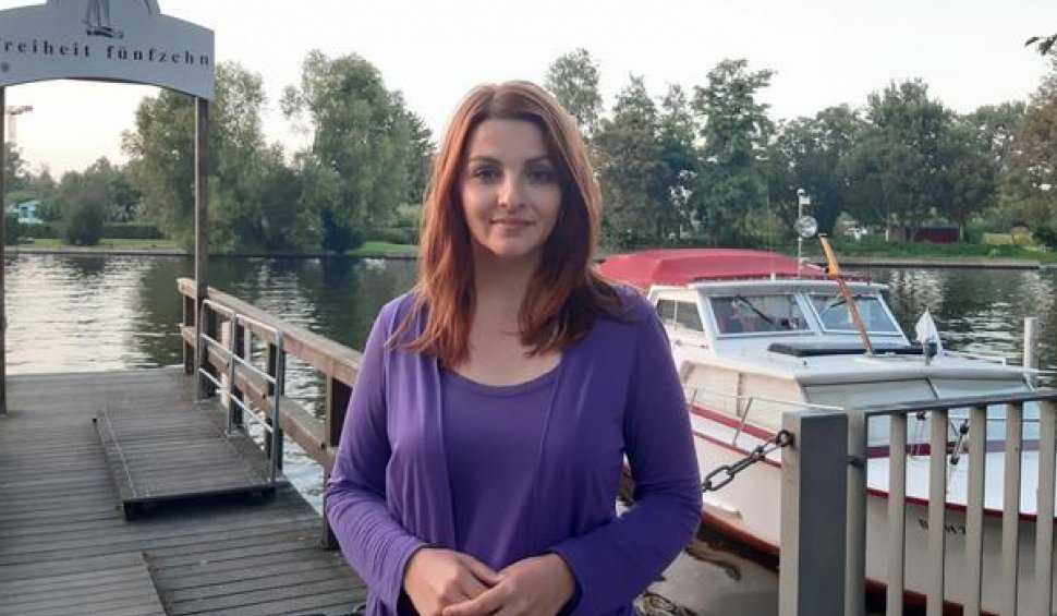 Povestea unei românce care candidează pentru parlamentul german: "Luptă să ai șansa la o viață demnă și decentă, indiferent de unde vii"