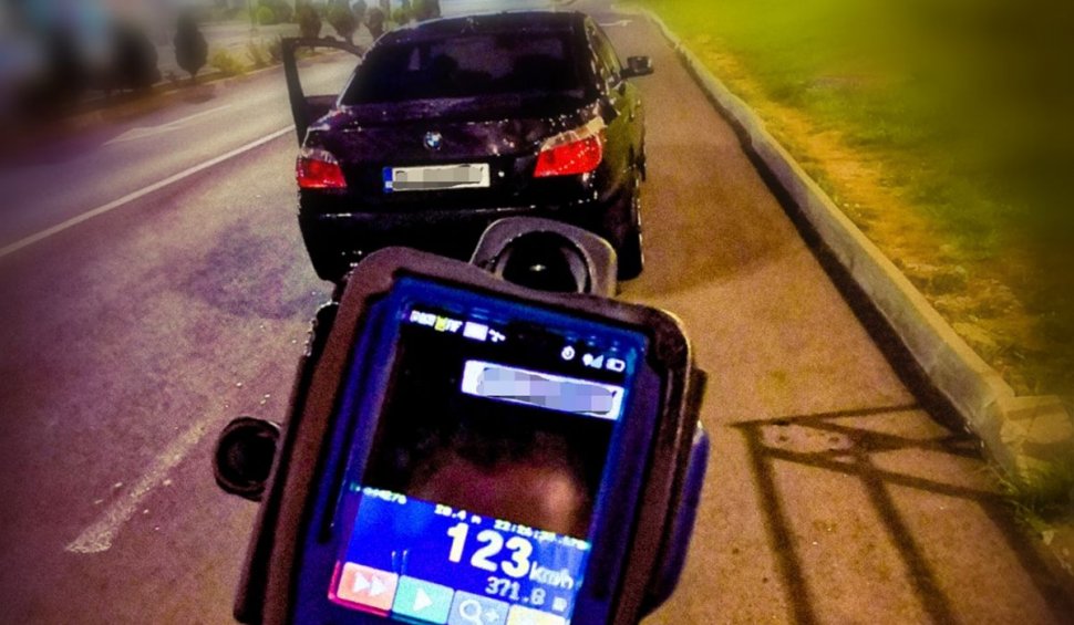 Scuza absolută găsită de un şofer cu BMW din Braşov prins de radar cu 123 km/h în localitate