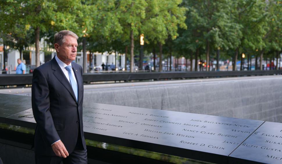 Klaus Iohannis a depus flori la memorialul victimelor atentatelor teroriste din 11 septembrie, la New York 728032