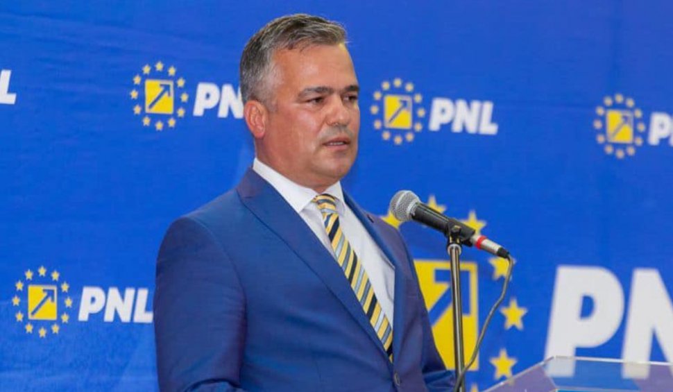 Adrian Veștea, învins de Rareș Bogdan: ”Am fost martorul unei minuni. Aproximativ 1.200 de votanți au furnizat fix 1.842 de voturi”