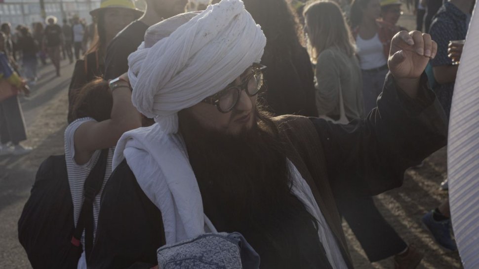 Talibanii interzic frizerilor să scurteze bărbile: ”Nimeni nu are dreptul să se plângă!"