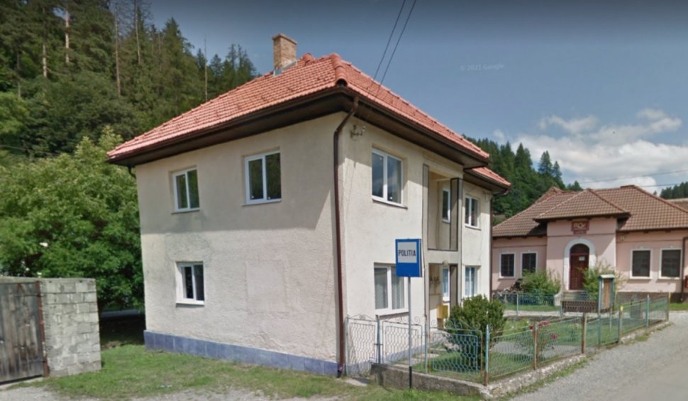 Bărbat mort în sediul unei secții de poliție din Poiana Mărului, județul Brașov. Fusese chemat la audieri