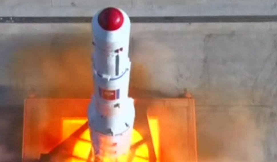 Aceasta este racheta cu care Coreea de Nord a sfidat ONU. Atinge viteze hipersonice și are capacități nucleare, conform presei de la Phenian