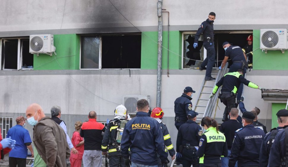 Posibila cauză a incendiului de la Spitalul din Constanţa, un prelungitor care a făcut scurt-circuit