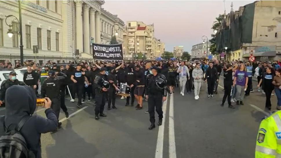 Craiova fierbe înaintea meciului dintre Universitatea și FCU. Fanii Olguței se confruntă cu cei ai lui Mititelu 729870