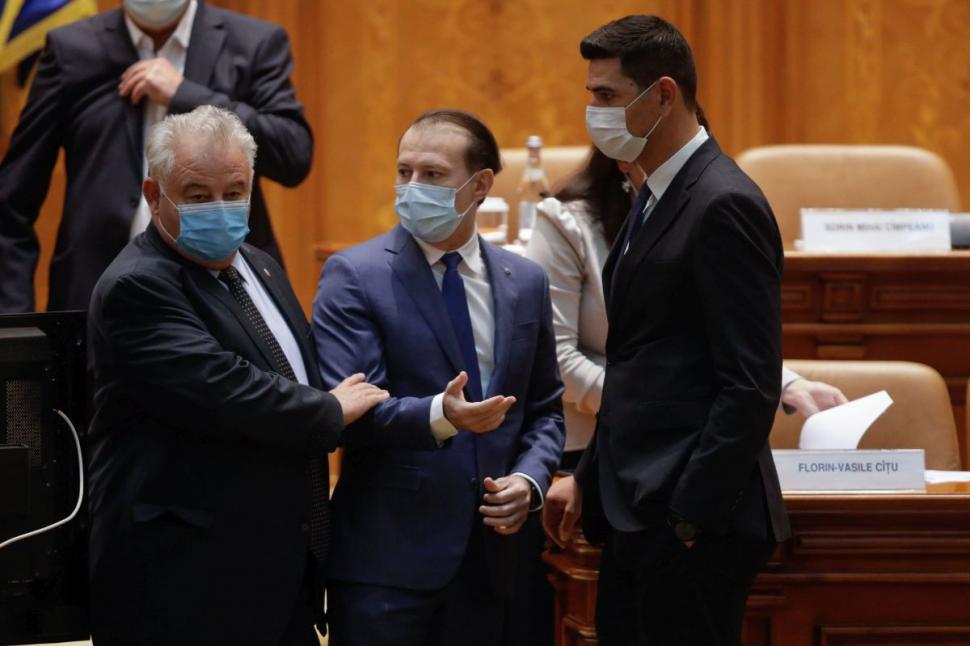 Florin Cîțu, înainte de votul moțiunii: ”Dacă acest Guvern va pica azi în Parlament, vom face altul!” 730147