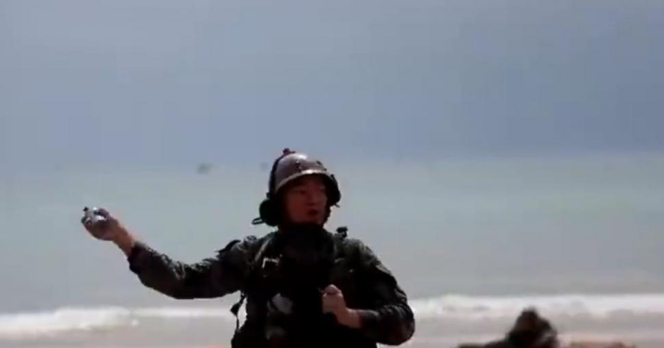 China a simulat invazia într-o provincie "peste drum" de Taiwan 730997