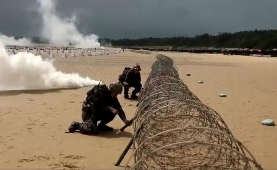 China a simulat invazia într-o provincie "peste drum" de Taiwan 730999
