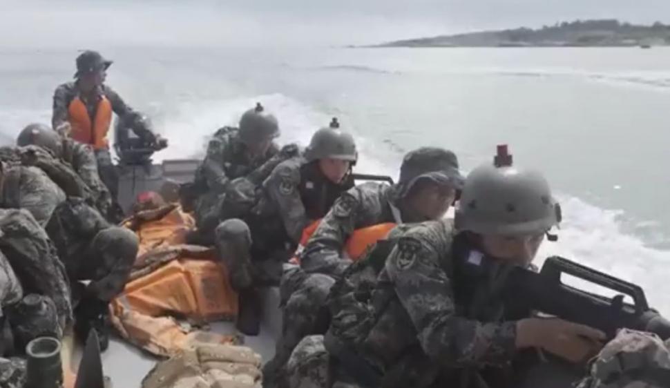 China a simulat invazia într-o provincie "peste drum" de Taiwan 731001