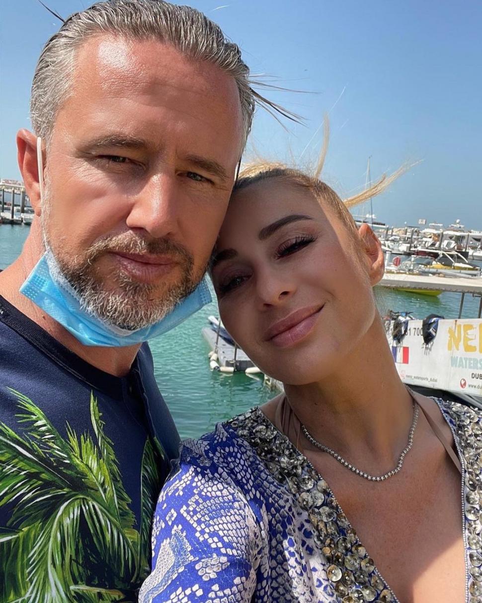 Cealaltă față a scandalului iscat de divorţul Anamariei Prodan: "Doar Dumnezeu e peste noi și doar El va decide drumul fiecăruia" 731699