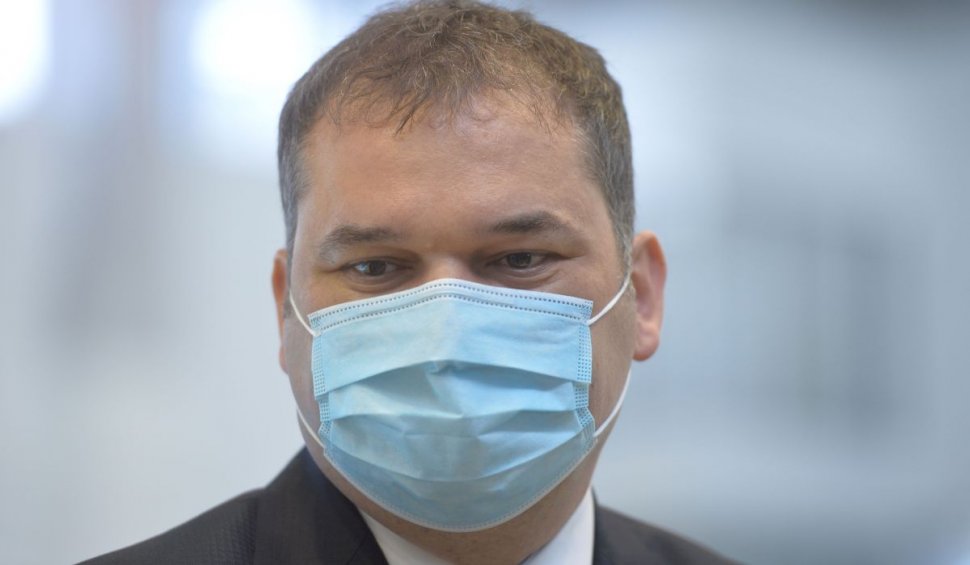 Ministrul interimar al Sănătăţii, Cseke Attila, cere medici şi medicamente de la Uniunea Europeană