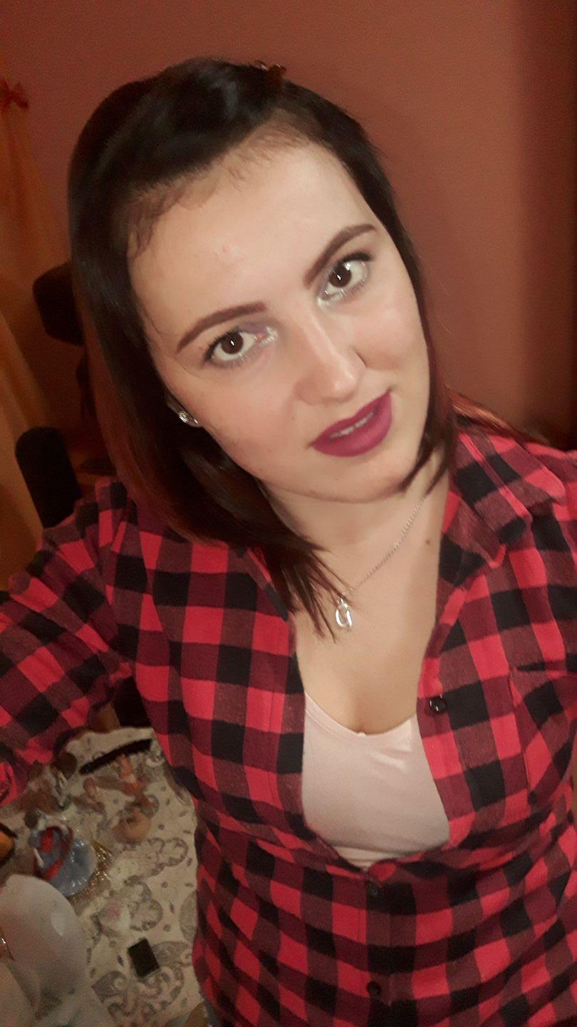 Ea este tânăra însărcinată din Brăila, omorâtă de fratele iubitului. Georgiana urma să nască peste două zile 732508