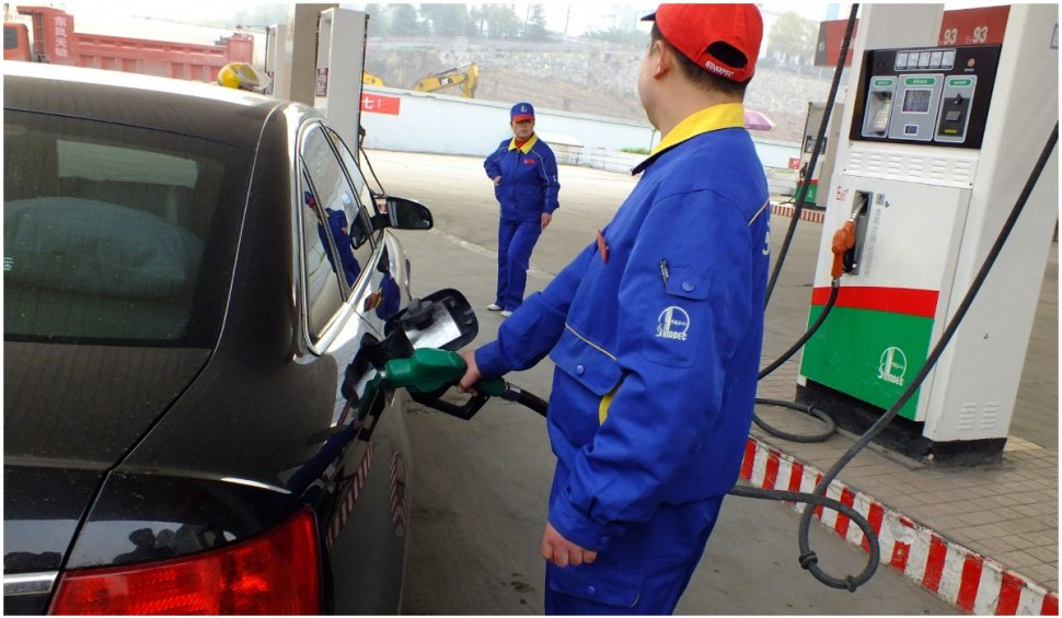 China raționalizează motorina pe fondul penuriei de combustibil