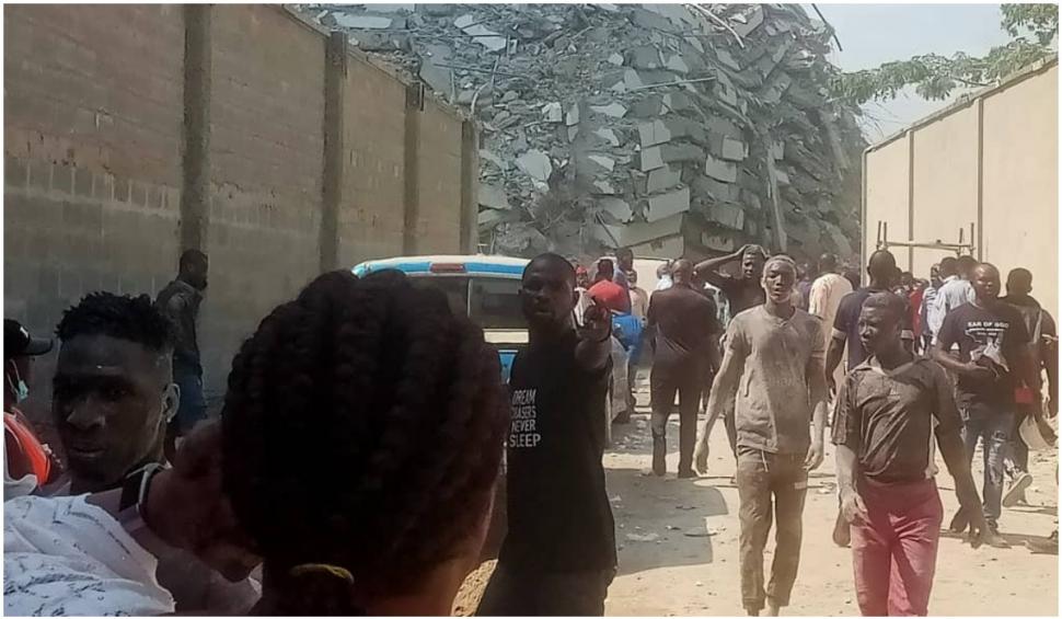 O clădire cu 22 de etaje s-a prăbușit în Nigeria peste 100 de muncitori: „Am crezut că este cutremur” 733976