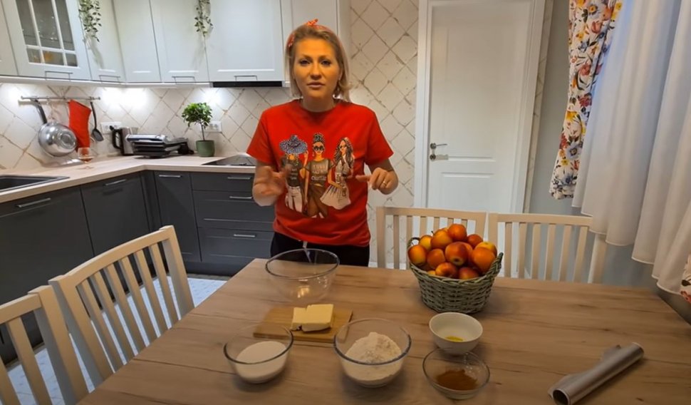 Rețeta de tartă cu mere, scorțișoară și cogniac a Mirelei Vaida