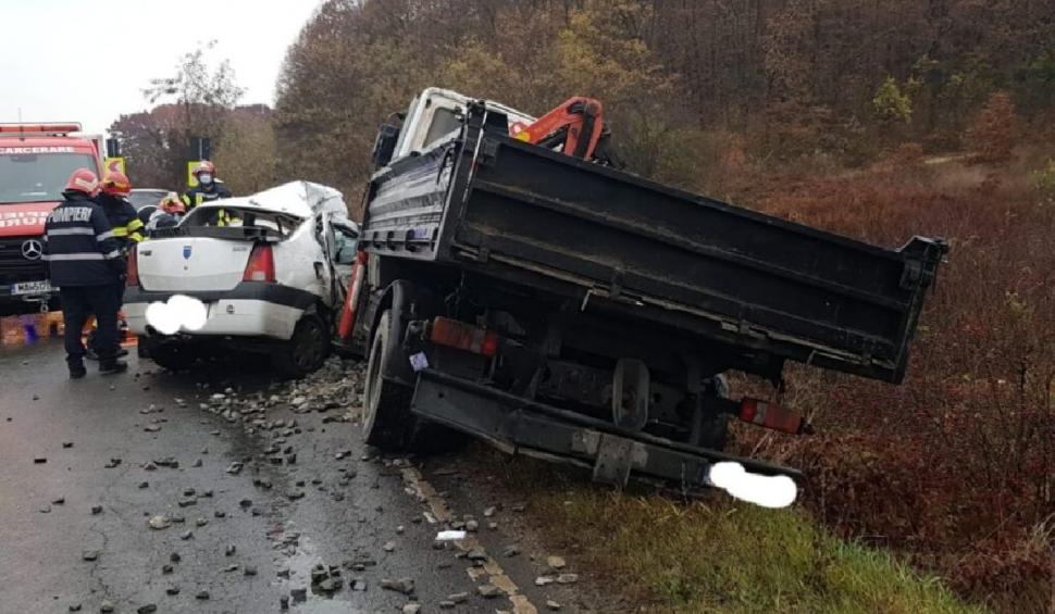 Doi tineri căsătoriţi au murit împreună, într-o clipă de neatenţie, după un accident în Mirşid 734202