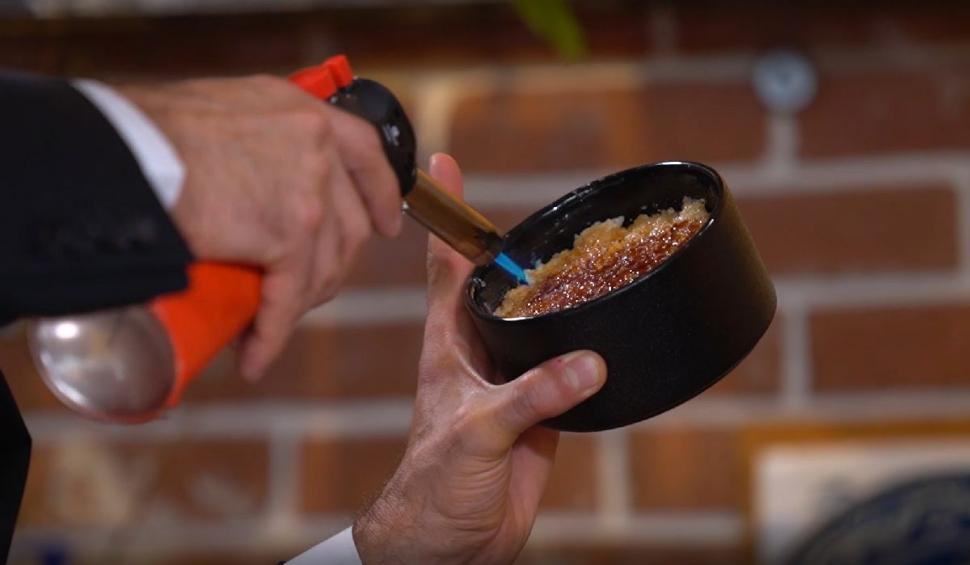 Orez cu lapte, gustul copilăriei cu aromă de scorţişoară, la "Gătit la costum”. Damian Drăghici, invitatul lui Ştefan Lungu 734702