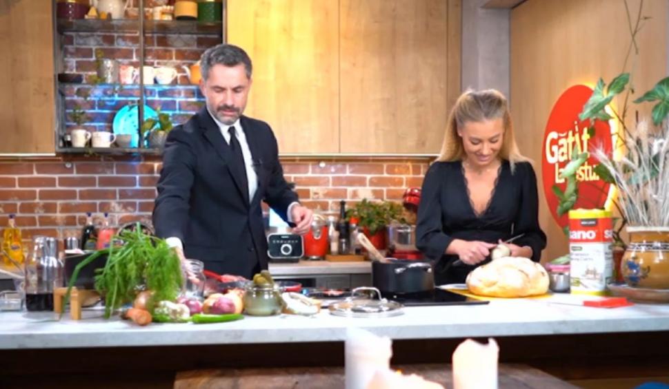 Irina Baianţ şi Ştefan Lungu gătesc mâncare de castraveţi muraţi, în ediţia 6 "Gătit la costum" 734989