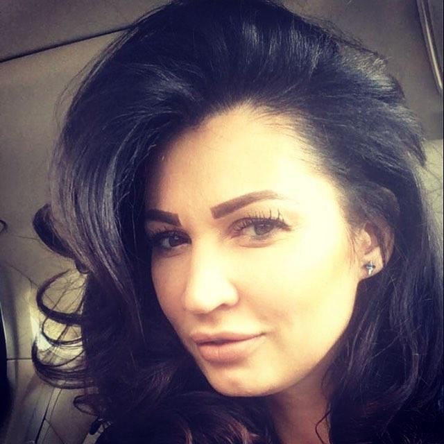 Cum arată Nicoleta Luciu la 40 de ani, după ce a ieşit din lumina reflectoarelor 735997